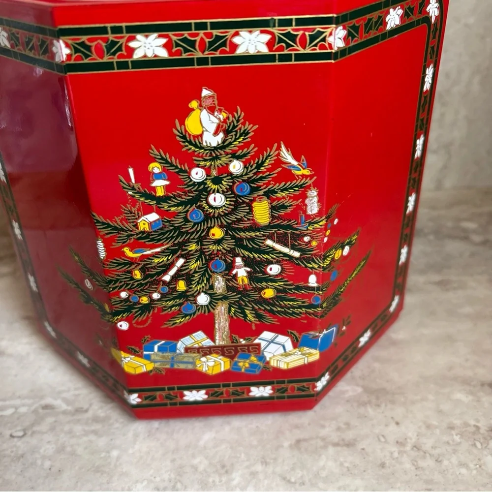 Vintage TOYO JAPAN Christmas Tree Ice Bucket with Removable Bucket Red